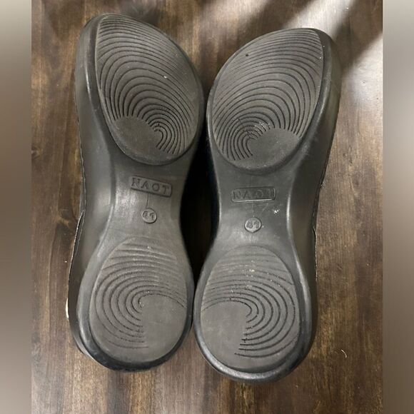 Naot  Mules Clogs Leather Black euro 41 / 10 - Picture 6 of 7